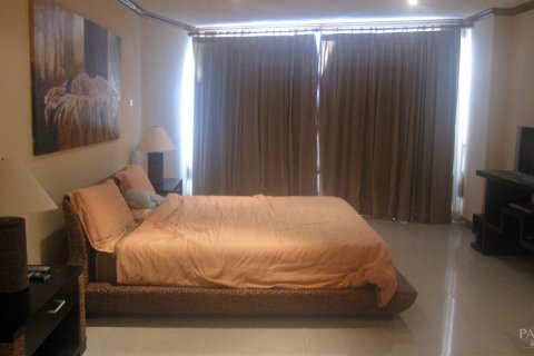 Condo on Jomtien Beach, Pattaya, Thailand, 2 bedrooms № 242686 - photo 5