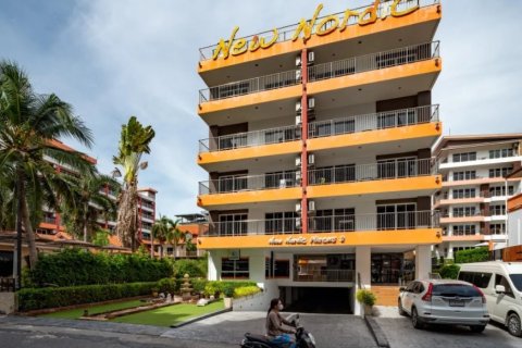 Apartment in Pattaya, Thailand 384 bedrooms № 205885 - photo 12