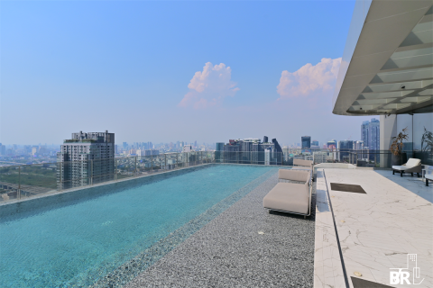 Condo in Bangkok, Thailand, 1 bedroom  № 233191 - photo 4