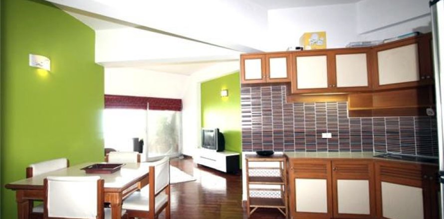 Condominio de 2 dormitorios en Pattaya, Tailandia № 242758