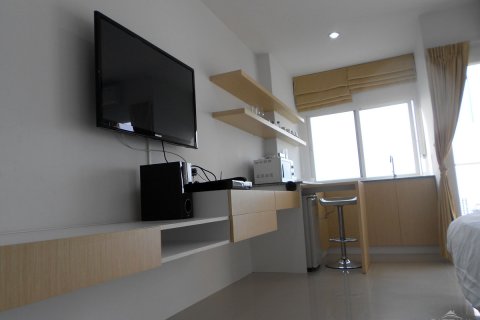 Condominio de 1 dormitorio en Pattaya, Tailandia № 242982 - foto 3