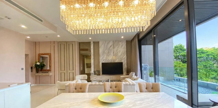 Condo in Bangkok, Thailand, 2 bedrooms № 250975