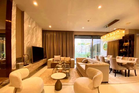Condo in Bangkok, Thailand, 2 bedrooms № 250975 - photo 11