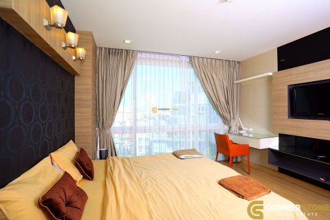 Estudio en el condominio en Chonburi, Tailandia № 243657
