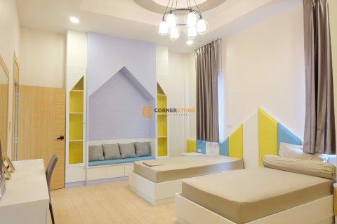 Estudio en Chonburi, Tailandia № 243513 - foto 28
