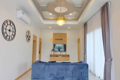 Estudio en Chonburi, Tailandia № 243513 - foto 10