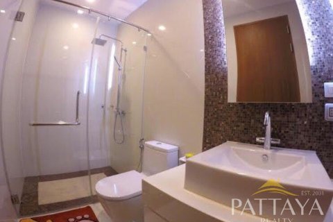 Condominio de 2 dormitorios en Pattaya, Tailandia № 242974 - foto 6
