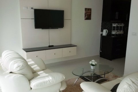 Condo in Pattaya, Thailand, 1 bedroom  № 242159 - photo 3