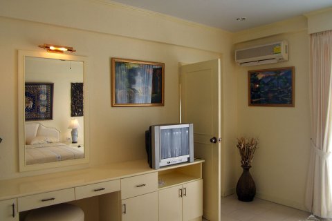 Condominio de 1 dormitorio en Jomtien Beach, Pattaya, Tailandia № 242586 - foto 9