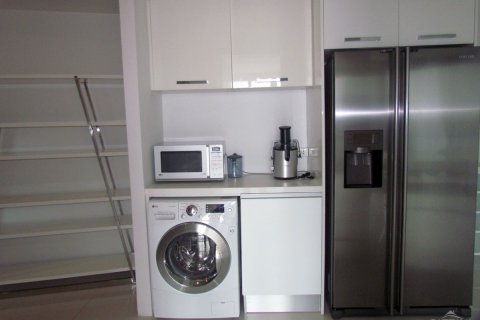 Condominio de 2 dormitorios en Pattaya, Tailandia № 242776