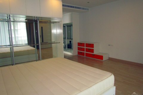 Condominio de 2 dormitorios en Pattaya, Tailandia № 242776 - foto 12