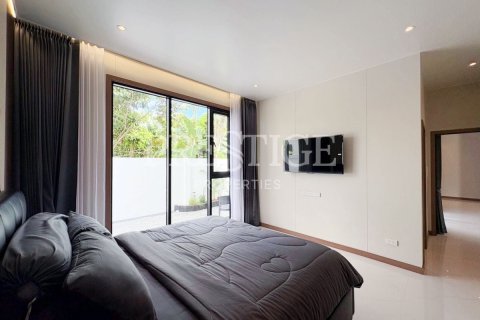 House in Pattaya, Thailand 5 bedrooms № 241668 - photo 14