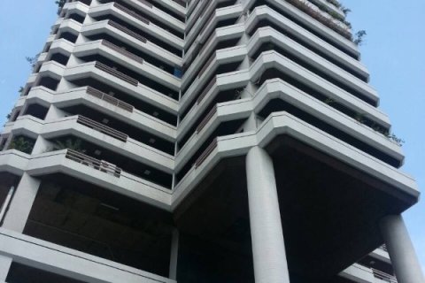 Condominio de 3 dormitorios en Bangkok, Tailandia № 242397 - foto 13
