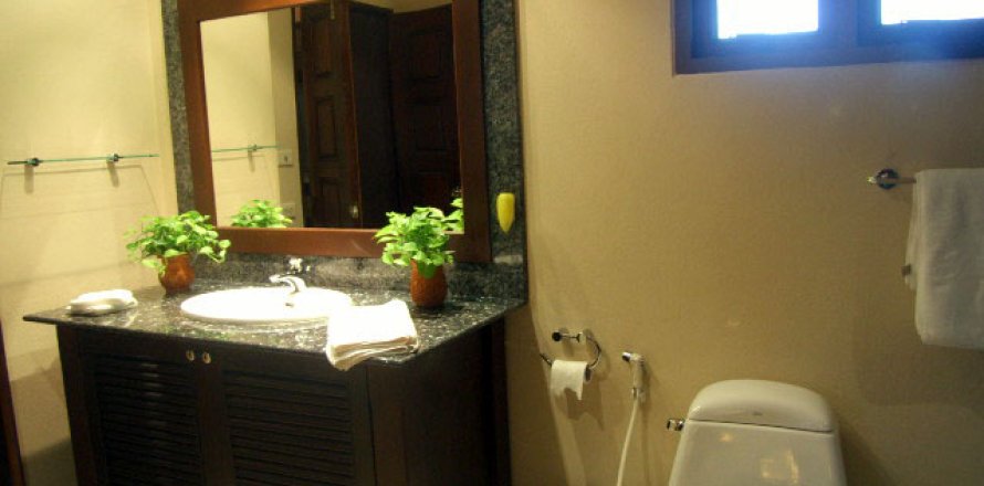 Condominio de 1 dormitorio en Jomtien Beach, Pattaya, Tailandia № 242134