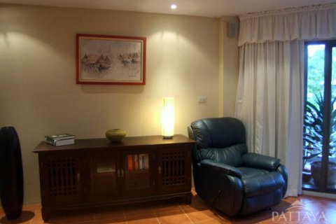Condominio de 1 dormitorio en Jomtien Beach, Pattaya, Tailandia № 242134 - foto 2