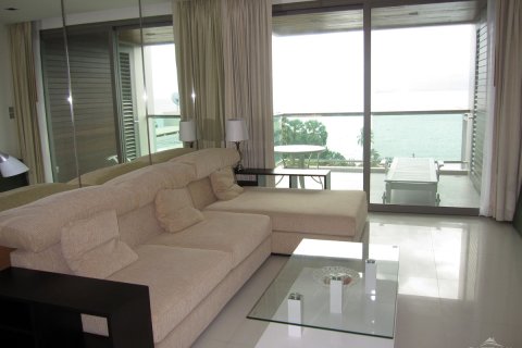 Condominio de 2 dormitorios en Pattaya, Tailandia № 242626 - foto 6
