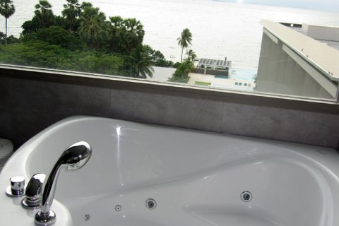 Condominio de 2 dormitorios en Pattaya, Tailandia № 242626 - foto 10