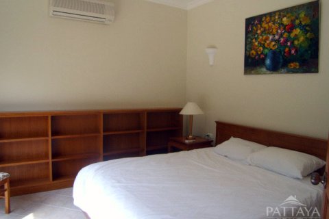 Casa de 2 dormitorios en Jomtien Beach, Pattaya, Tailandia № 243071 - foto 14