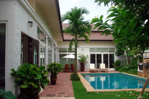 Maison à Pattaya, Thaïlande 3 chambres № 243293