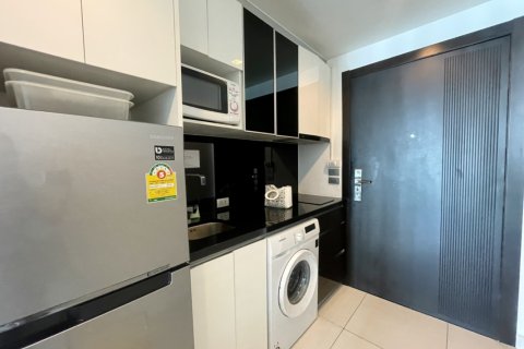 คอนโดมิเนียมในพัทยา, ประเทศไทย, 1 ห้องนอน № 242341 - รูปถ่าย 2
