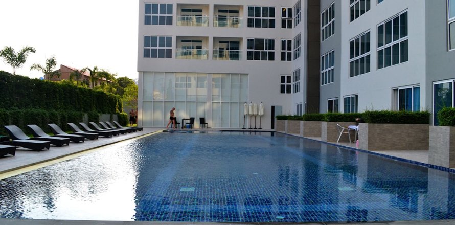 Estudio en el condominio en Pattaya, Tailandia № 242997
