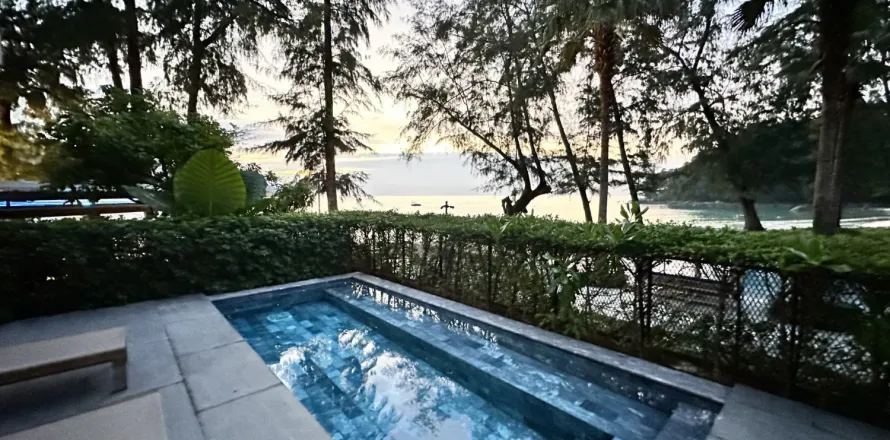 Condo in Phuket, Thailand, 2 bedrooms in Twinpalms Residences  № 124088