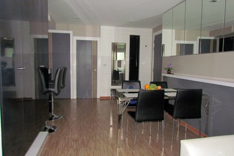 Condo in Pattaya, Thailand, 2 bedrooms  № 242316 - photo 7