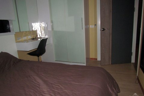 Condo in Pattaya, Thailand, 2 bedrooms  № 242316 - photo 16