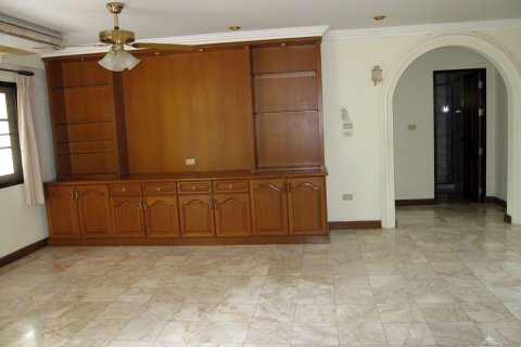 บ้านในพัทยา, ประเทศไทย 4 ห้องนอน № 243258 - รูปถ่าย 2
