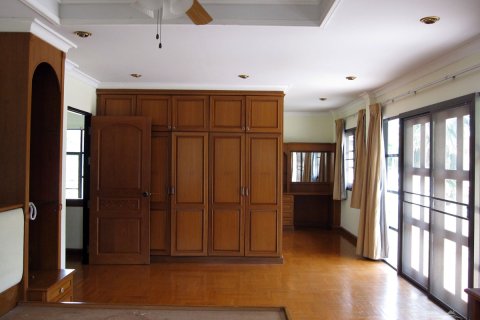 บ้านในพัทยา, ประเทศไทย 4 ห้องนอน № 243258 - รูปถ่าย 22