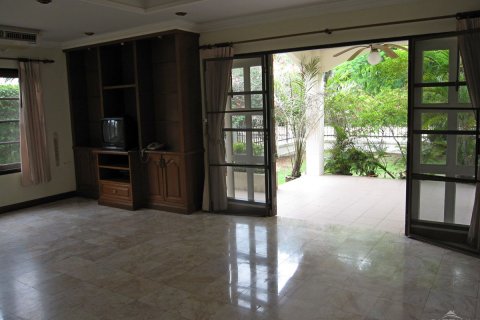 บ้านในพัทยา, ประเทศไทย 4 ห้องนอน № 243258 - รูปถ่าย 5
