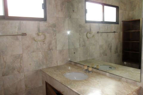 บ้านในพัทยา, ประเทศไทย 4 ห้องนอน № 243258 - รูปถ่าย 25
