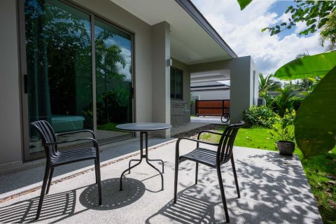 Casa de 3 dormitorios en Bang Tao, Tailandia № 120805 - foto 25