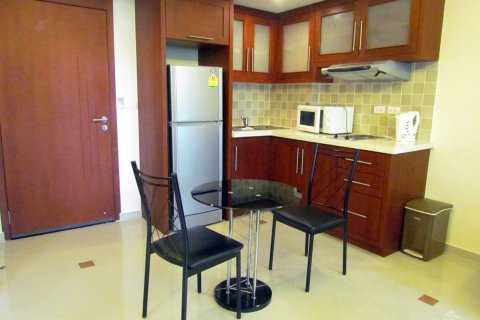 Condominio de 1 dormitorio en Pattaya, Tailandia № 242799 - foto 2