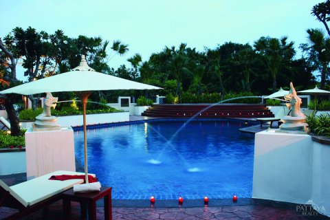 Condominio de 2 dormitorios en Jomtien Beach, Pattaya, Tailandia № 242598