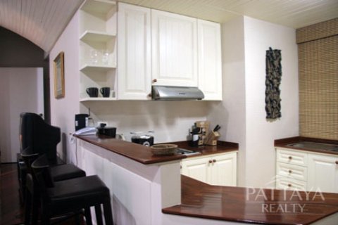 Condominio de 2 dormitorios en Jomtien Beach, Pattaya, Tailandia № 242598 - foto 5