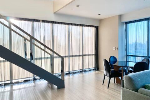 Condo in Watthana, Bangkok, Thailand, 2 bedrooms  № 244899