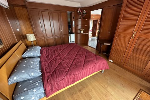 Condo on Jomtien Beach, Pattaya, Thailand, 2 bedrooms  № 242427 - photo 3