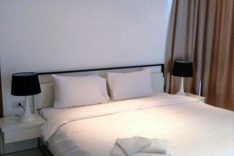 Condo in Pattaya, Thailand, 2 bedrooms  № 242305 - photo 8