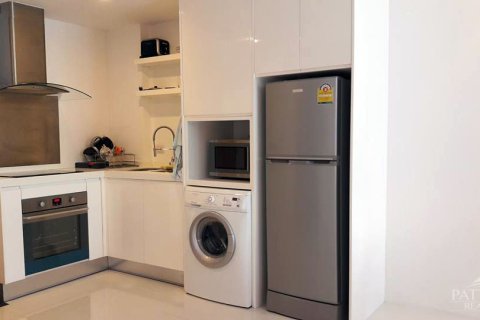 Condo in Pattaya, Thailand, 2 bedrooms  № 242305 - photo 6