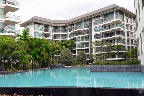 Condo in Pattaya, Thailand, 2 bedrooms  № 242305 - photo 9
