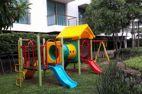 Condo in Pattaya, Thailand, 2 bedrooms  № 242305 - photo 14