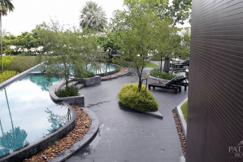 Condo in Pattaya, Thailand, 2 bedrooms  № 242305 - photo 13