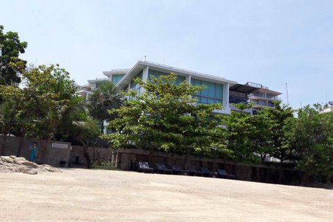 Condo in Pattaya, Thailand, 2 bedrooms  № 242305 - photo 15
