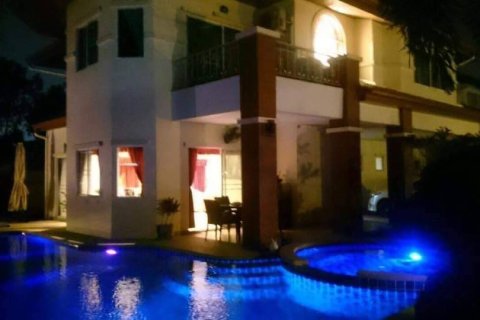 Haus in Pattaya, Thailand 3 Schlafzimmer № 243171 - Foto 5