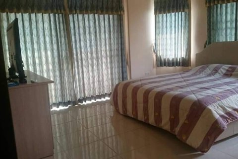 Haus in Pattaya, Thailand 3 Schlafzimmer № 243171 - Foto 14
