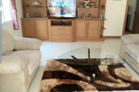 Haus in Pattaya, Thailand 3 Schlafzimmer № 243171 - Foto 22