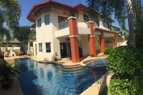 Haus in Pattaya, Thailand 3 Schlafzimmer № 243171 - Foto 25
