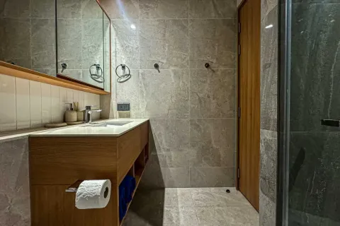 Condominio de 2 dormitorios en Bang Tao, Tailandia № 121077 - foto 22