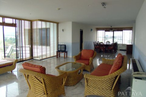 Eigentumswohnung in Pattaya, Thailand, 3 Schlafzimmer  № 242438 - Foto 16